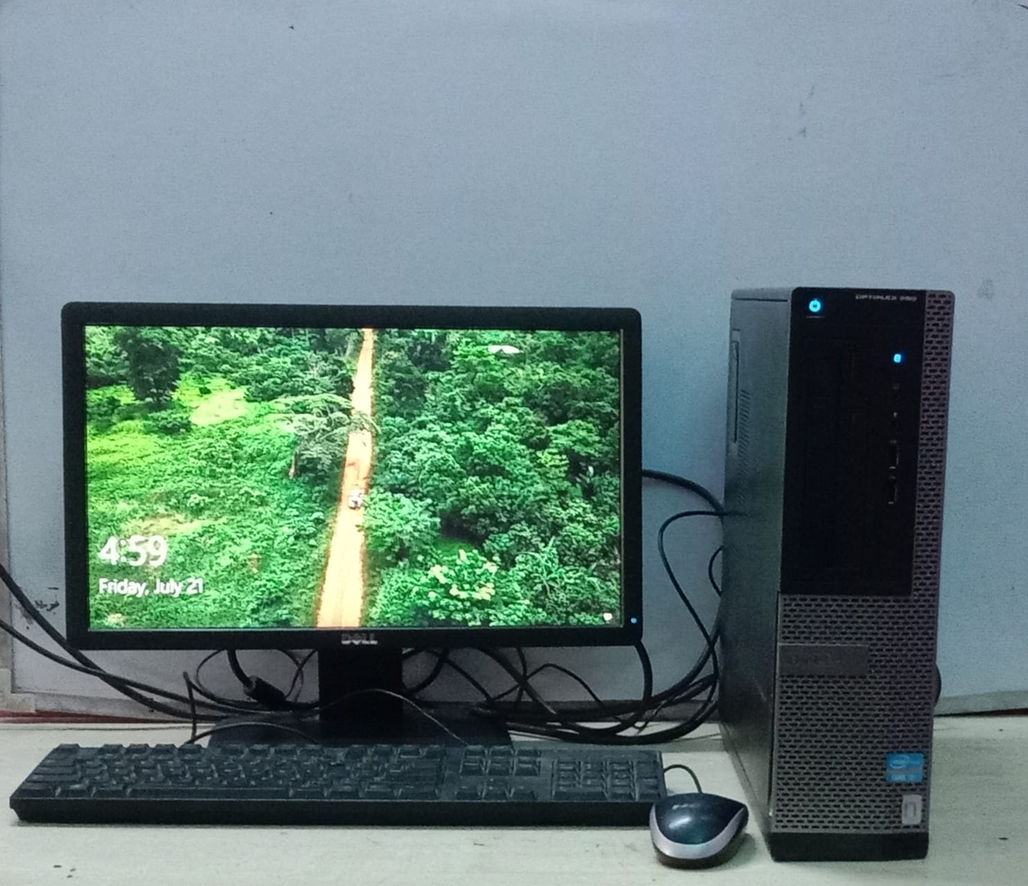 Desktop on rent
